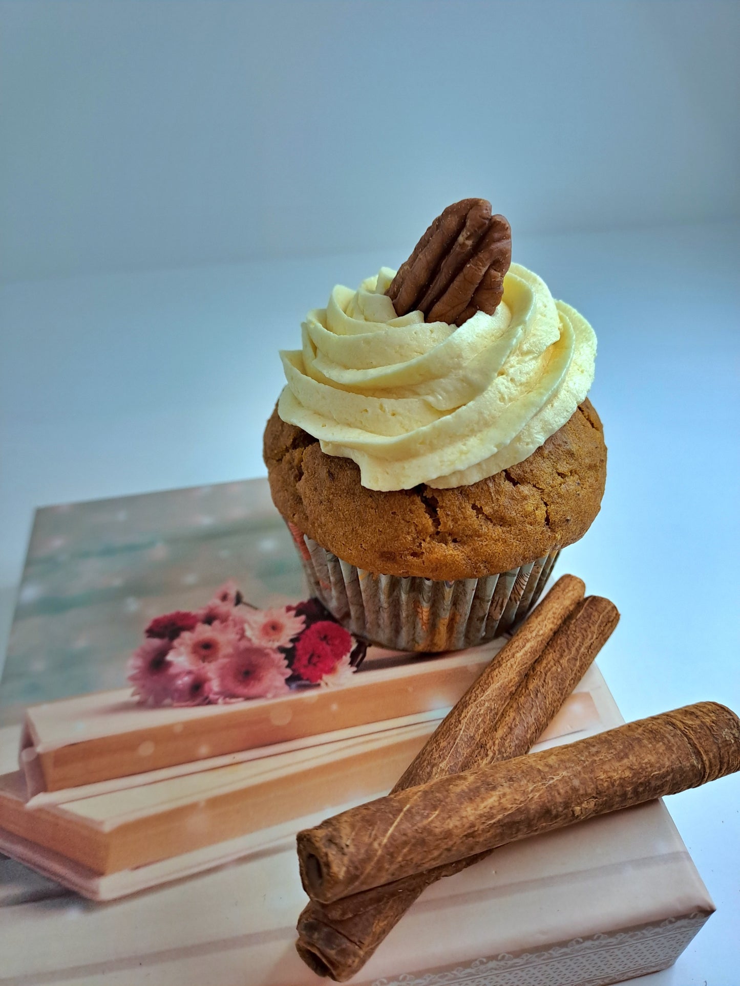 Vegan pumpkin spice Muffin