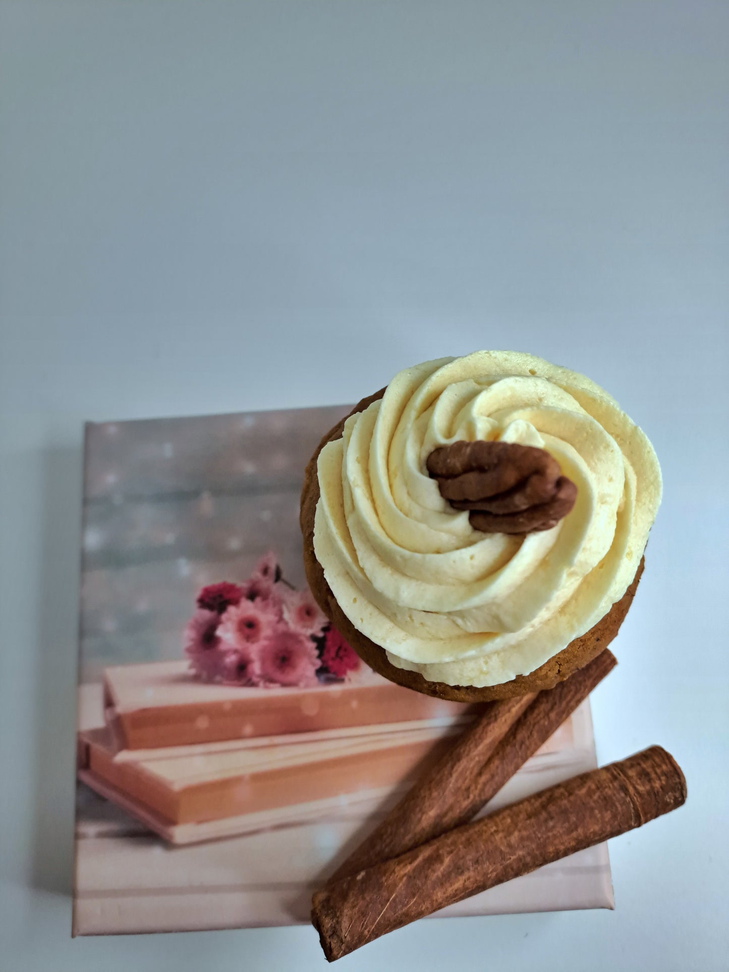 Vegan pumpkin spice Muffin